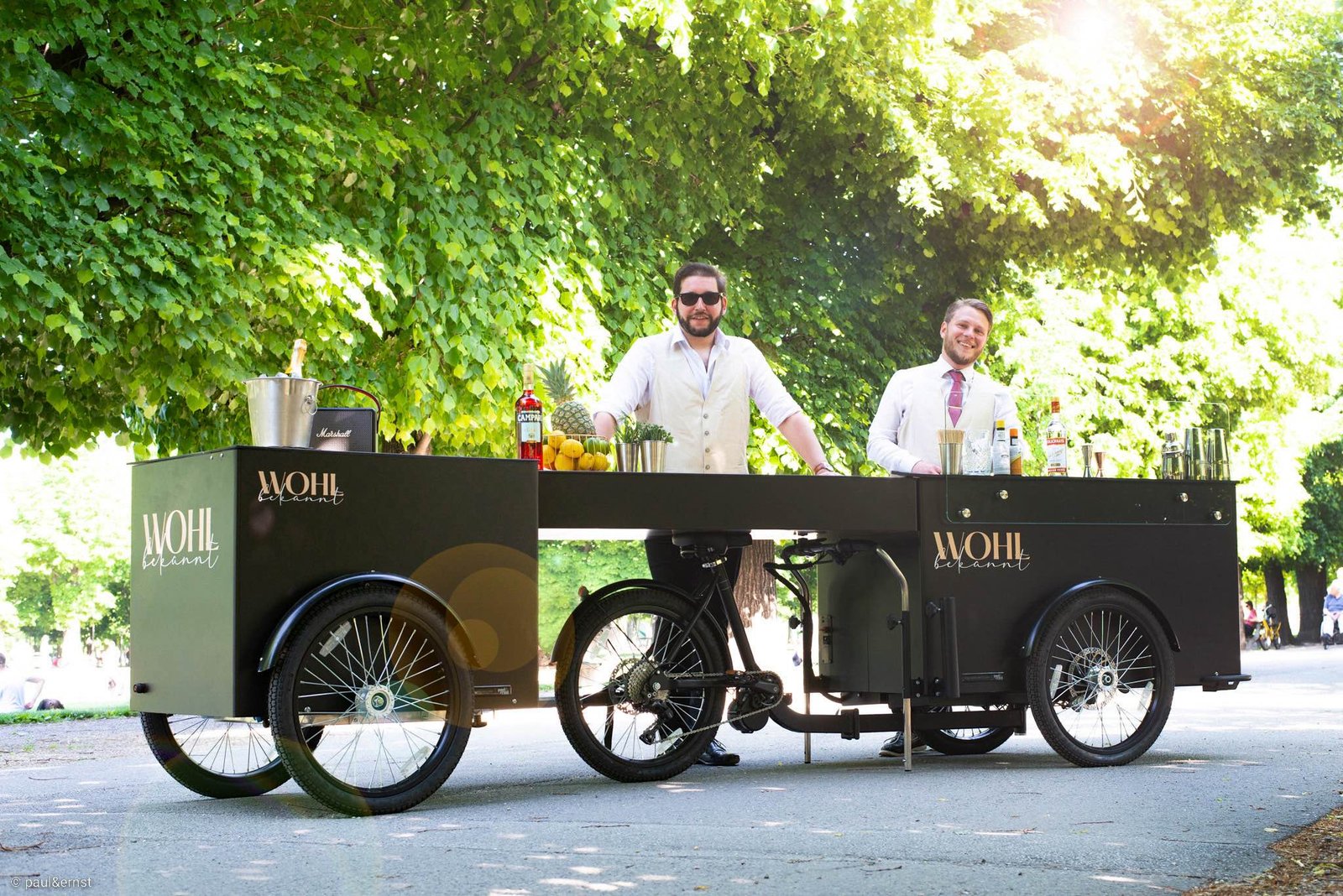 Beverage & Bar Service